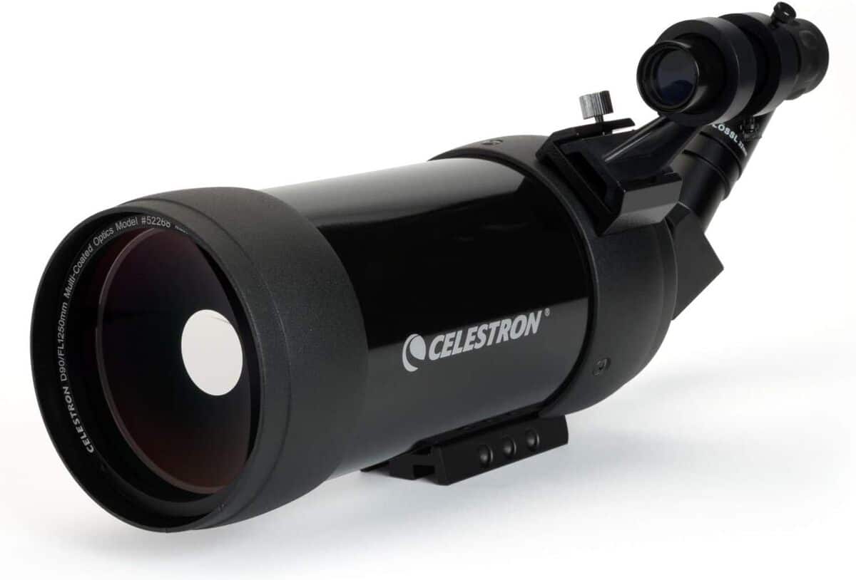 Test de la lunette Celestron 52268 Mak : observation longue portée optimisée