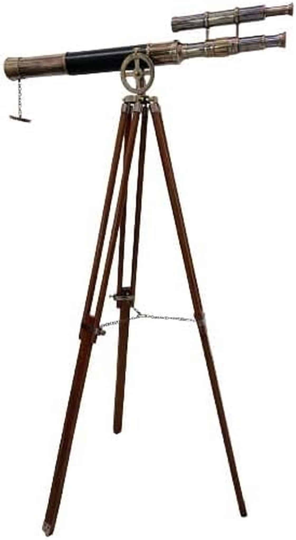 Avis sur le télescope nautique en laiton, trépied en bois