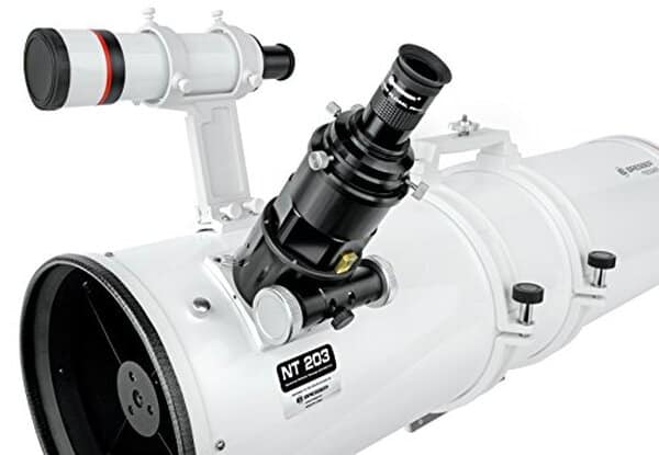 Explorez les fonctionnalités du télescope Bresser Messier NT-203/1000 : performances, spécifications et conseils pour une observation stellaire optimale.